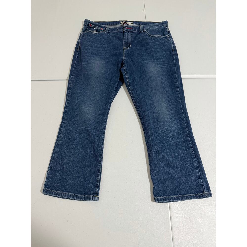 Tommy Hilfiger Women's Boot Cut Jeans Blue Medium Wash Low Rise Size 18